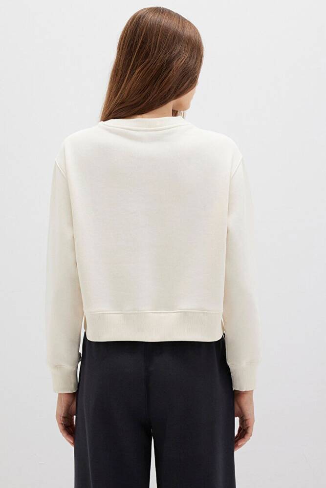 Kadın Bisiklet Yaka Sweat 1S10387-70049 Ekru 