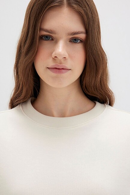 Kadın Bisiklet Yaka Sweat 1S10387-70049 Ekru - Thumbnail