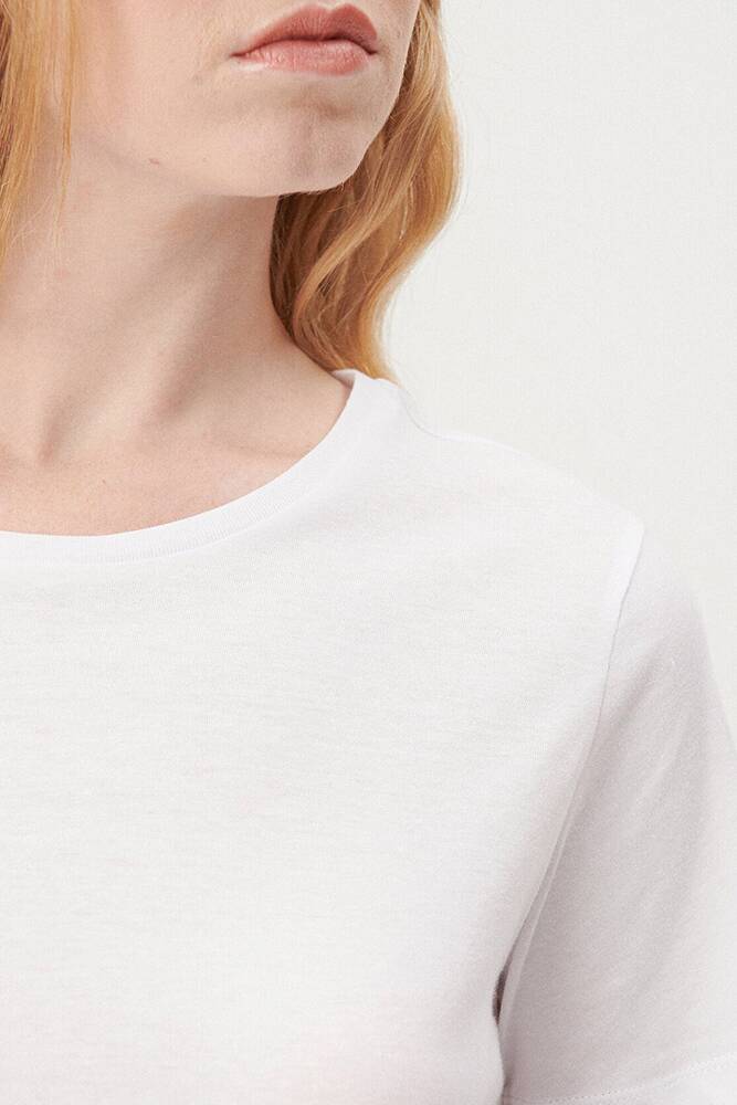 Kadın Bisiklet Yaka Tişört 1611648-620 Beyaz 