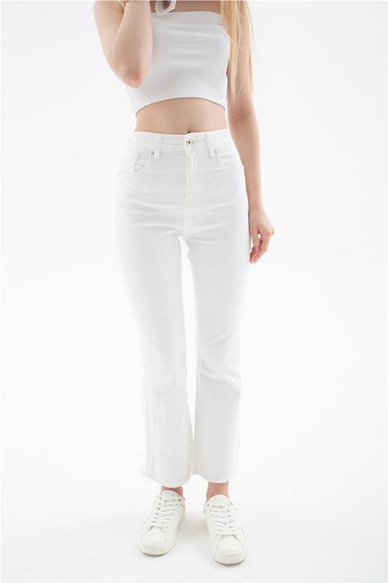 Kadın Crop Flare Denim Pantolon 26Y0294K1 Beyaz - Thumbnail