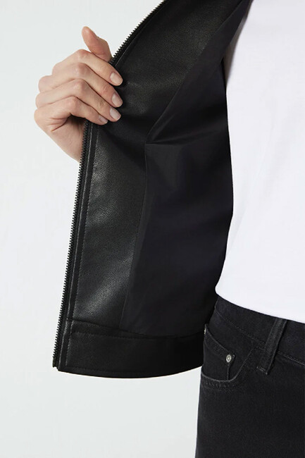 Kadın Dik Yaka PU Ceket 1110598-900 Siyah - Thumbnail