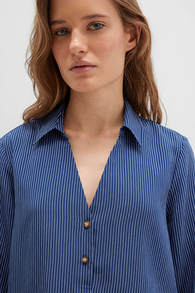 Kadın Düğme Detaylı Bluz 122400-80736 Lacivert 