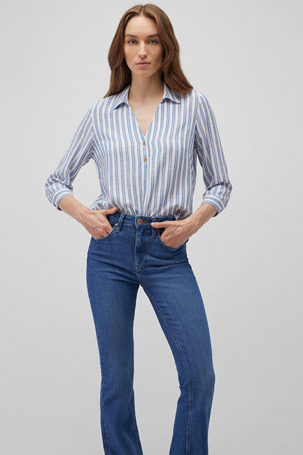 Kadın Düğme Detaylı Bluz 122400-83979 Mavi (1)