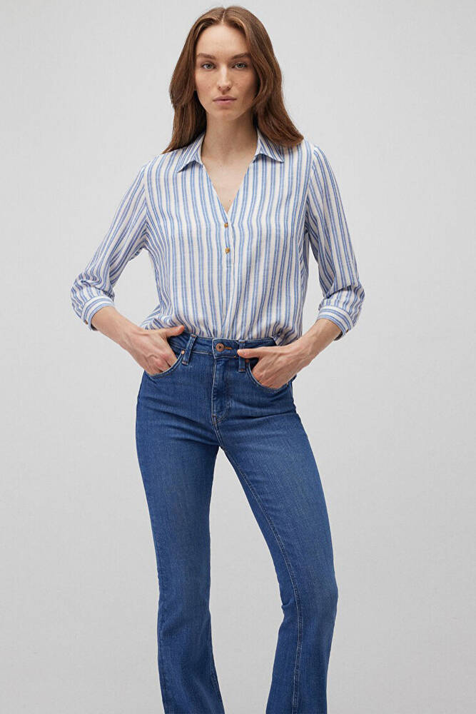 Kadın Düğme Detaylı Bluz 122400-83979 Mavi 