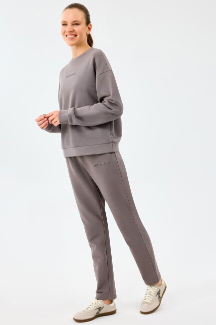 Kadın Ess Crewneck Sweat S2610011-3920 Gri (2)