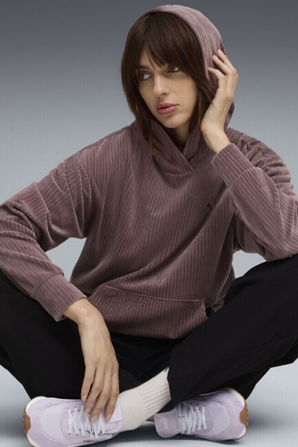 Kadın Ess Elevated Sweat 688107-88 Kahve - 5