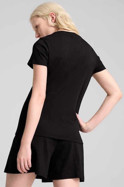 Kadın Ess Elevated Tişört 685021-01 Siyah (2)