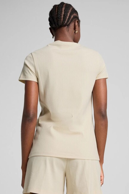 Kadın Ess Elevated Tişört 685021-87 Ekru (2)