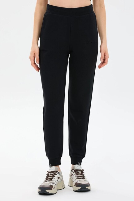 Kadın Ess Jogger Eşofman Altı S2610002-3817 Siyah (1)