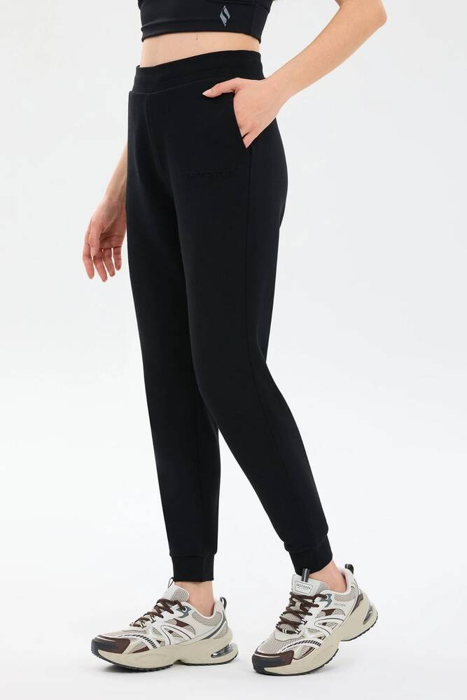 Kadın Ess Jogger Eşofman Altı S2610002-3817 Siyah 