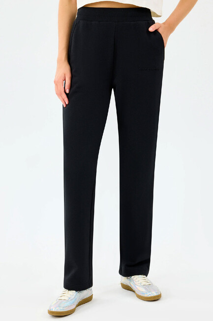 Kadın ESS Regular Eşofman Altı S2610003-3817 Siyah (2)