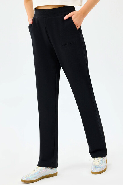 Kadın ESS Regular Eşofman Altı S2610003-3817 Siyah (3)