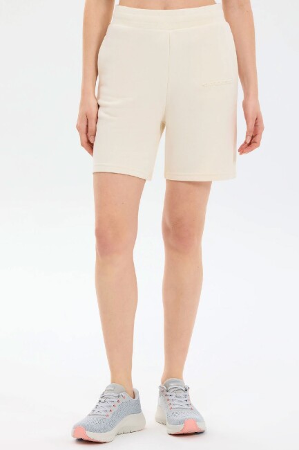 Kadın Essential 5 Inch Şort S2610001-3855 Beyaz (1)