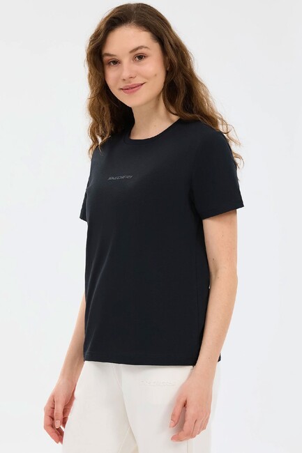 Kadın Essential Crewneck Tişört S2510029-3817 Siyah (2)