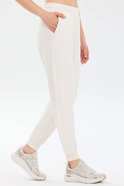 Kadın Essential Jogger Eşofman Alt S2610002-3855 Beyaz - Thumbnail