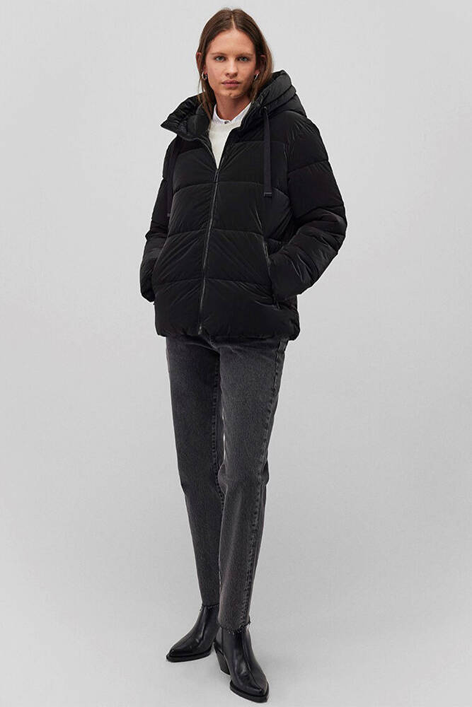 Kadın Kapüşonlu Ceket 1110043-900 Siyah 