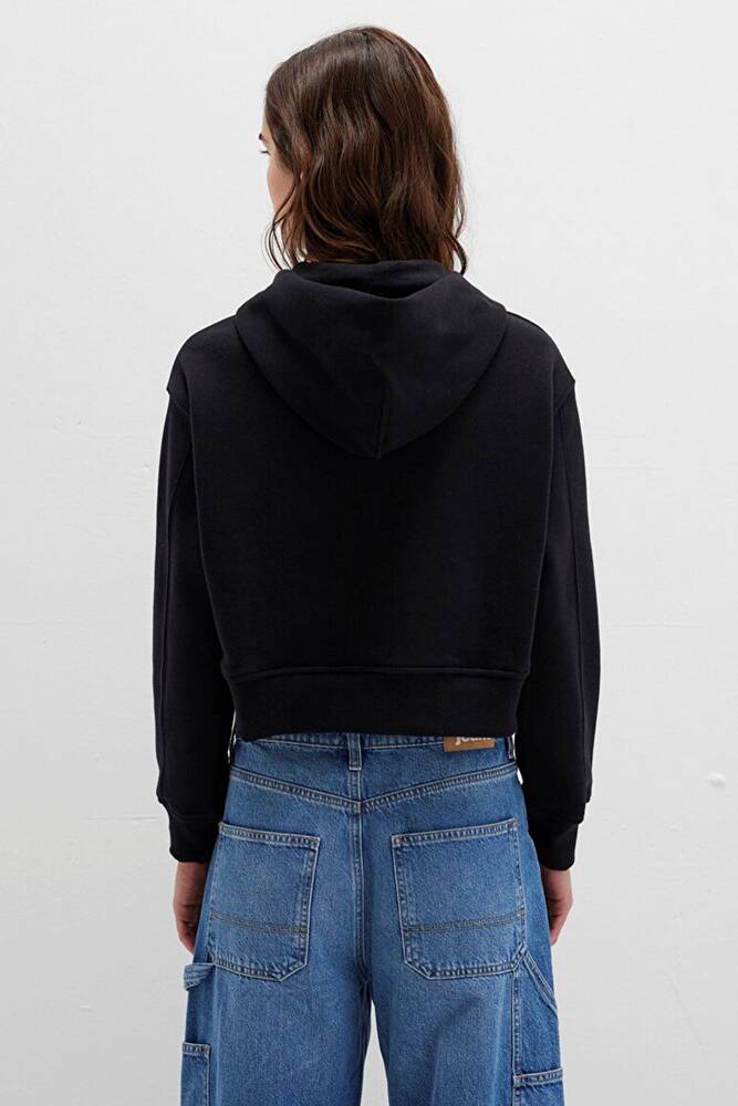 Kadın Kapüşonlu Sweat 1S10386-900 Siyah 