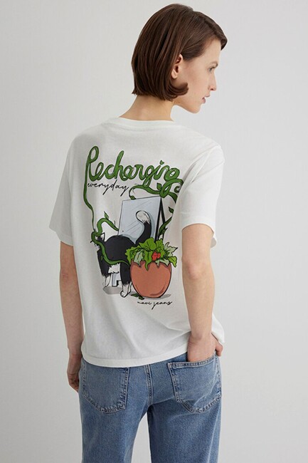 Kadın Kedi Baskılı Tişört 1613166-70057 Beyaz (2)