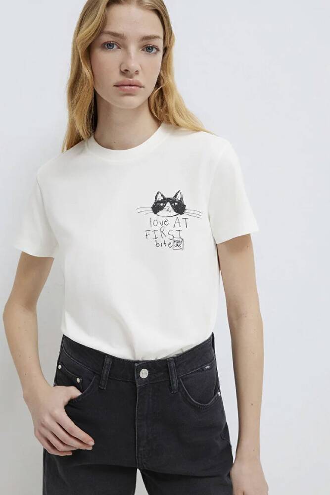 Kadın Kedi Baskılı Tişört 1613723-70057 Ekru 