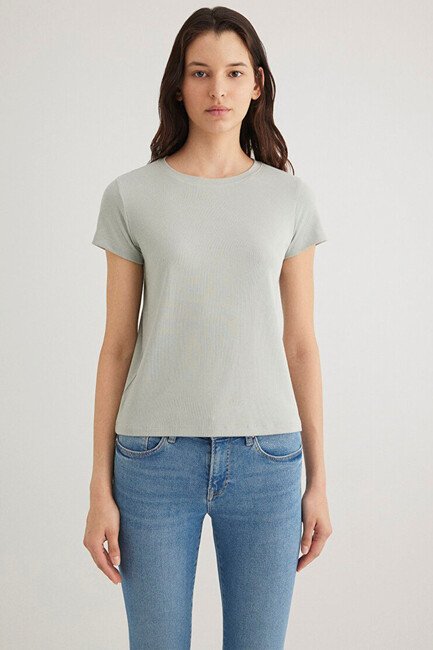 Kadın Kısa Kollu Basic Penye 1612904-70084 Yeşil - Thumbnail
