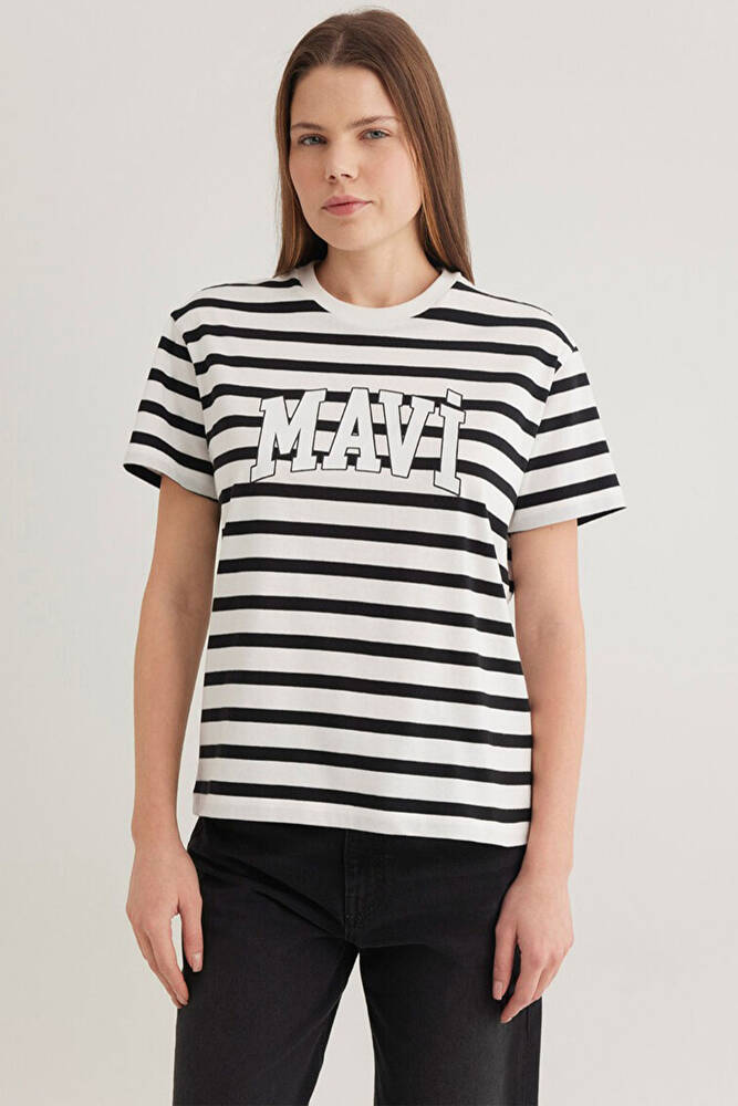 Kadın Kısa Kollu Logo Tişört 1611360-84041 Siyah 