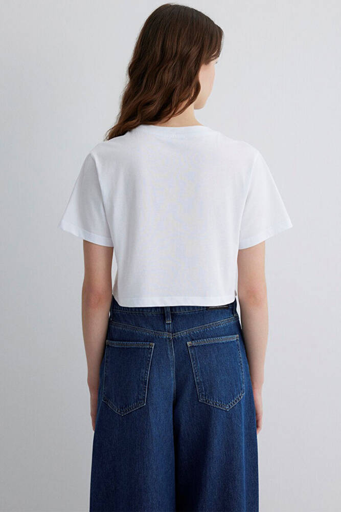 Kadın Kısa Kollu Modelli Penye 1613208-620 Beyaz 