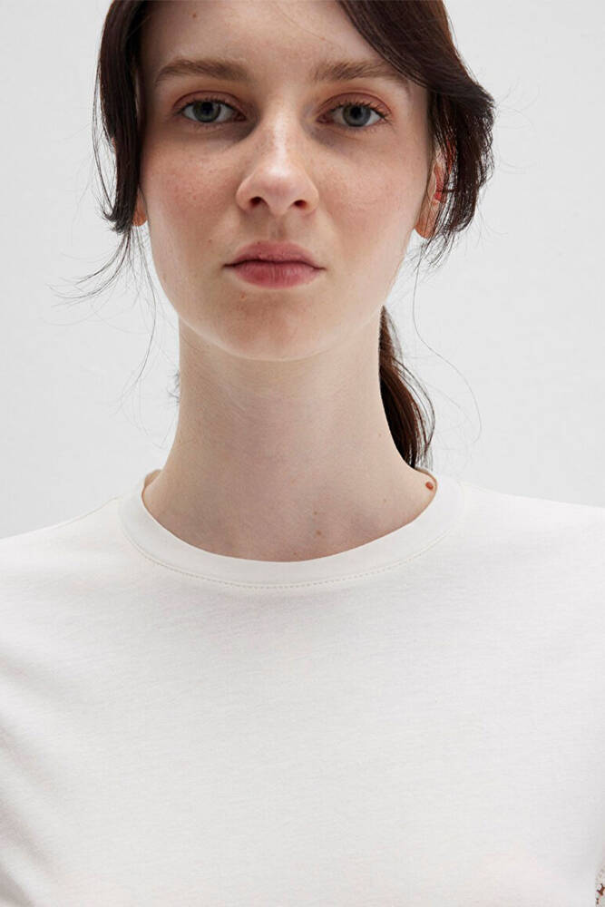 Kadın Kısa Kollu Modelli Penye 1613515-70057 Ekru 