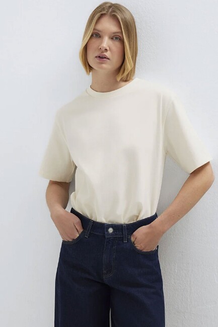 Kadın Kısa Kollu Modelli Penye 1613979-70048 Ekru (3)