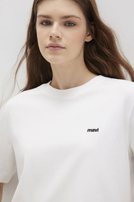 Kadın Kısa Kollu Tişört 1612122-70057 Beyaz (1)