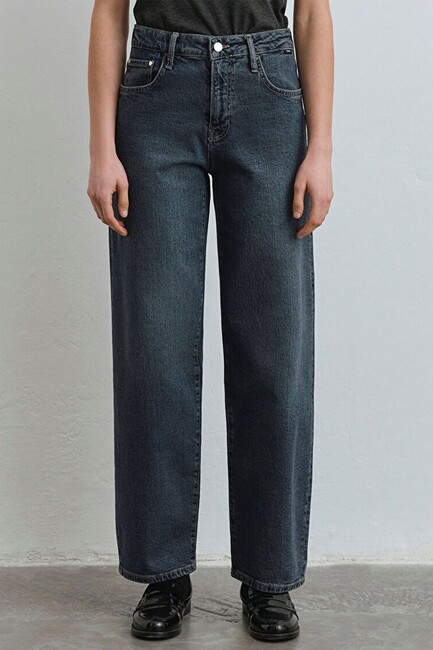 Kadın Leila Mavi Premium Jean Pantolon 1010600-89936 Lacivert - Thumbnail