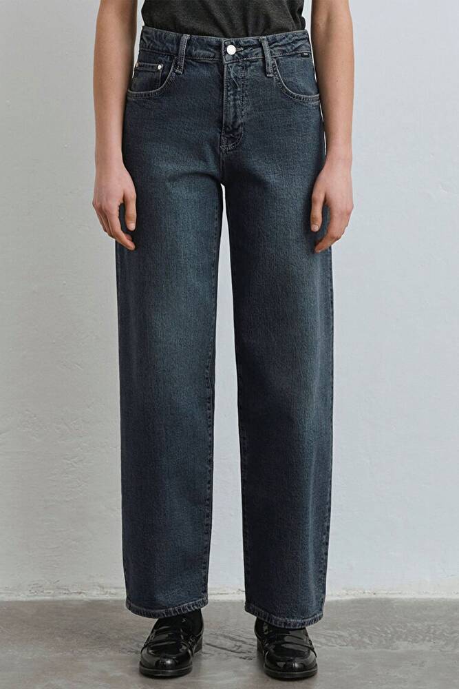 Kadın Leila Mavi Premium Jean Pantolon 1010600-89936 Lacivert 