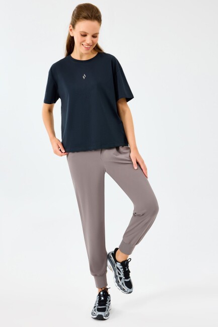 Kadın Light Fabric Tişört S2520257-3817 Siyah (1)