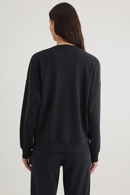 Kadın Oversize Sweat 168837-900 Siyah - Thumbnail