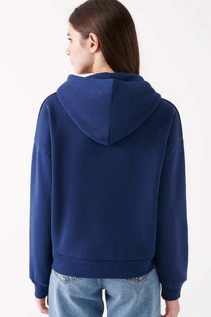 Kadın Mavi Logo Baskılı Kapüşonlu Sweatshırt 168334-70488 Lacivert - Thumbnail