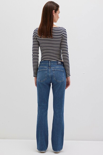 Kadın Molly Classic Jean Pantolon 1013690520 Mavi - Thumbnail