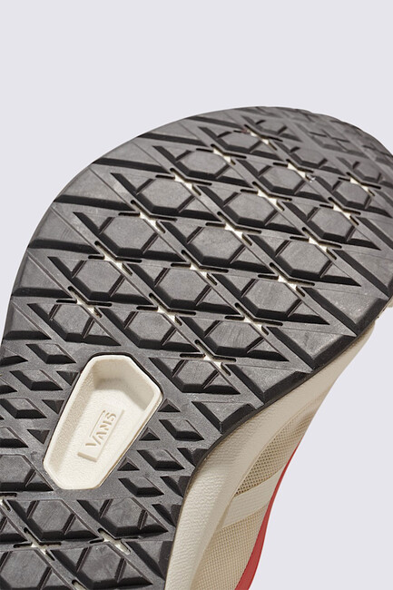 Kadın MTE Ultrarange 2.0 RW Ayakkabı VN000D60CRM1 Ekru - Thumbnail