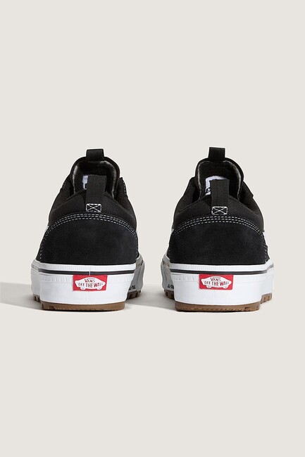 Kadın Old Skool Waterproof Insulated Ayakkabı VN000DAZBA21 Siyah - Thumbnail