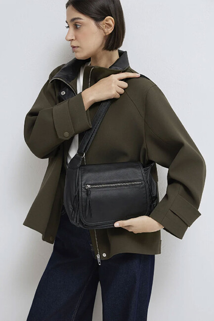 Kadın Omuz Çantası 197134-900 Siyah (1)