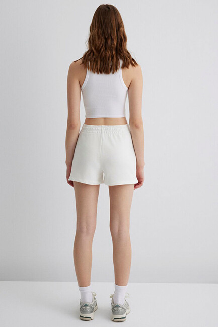 Kadın Örme Şort 1410155-70000 Beyaz - Thumbnail