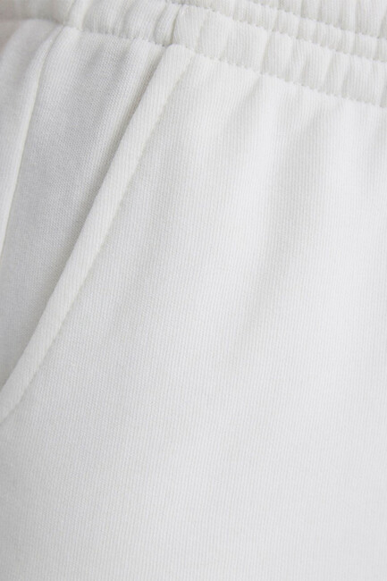 Kadın Örme Şort 1410155-70000 Beyaz - Thumbnail