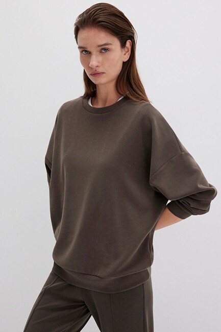 Kadın Oversize Sweat 168837-90707 Kahve (1)