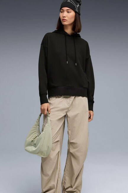 Kadın Oversized Sweat 690736-01 Siyah (2)
