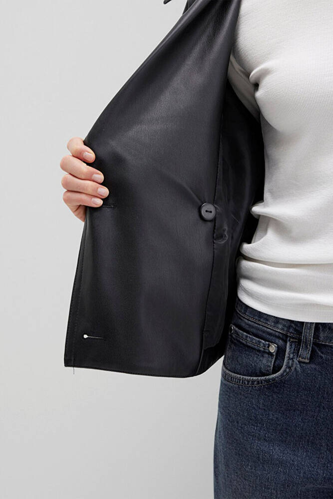 Kadın PU Kısa Ceket 1110709-900 Siyah 