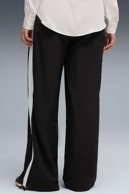 Kadın T7 Relaxed Track Eşofman Alt 632143-01 Siyah (3)