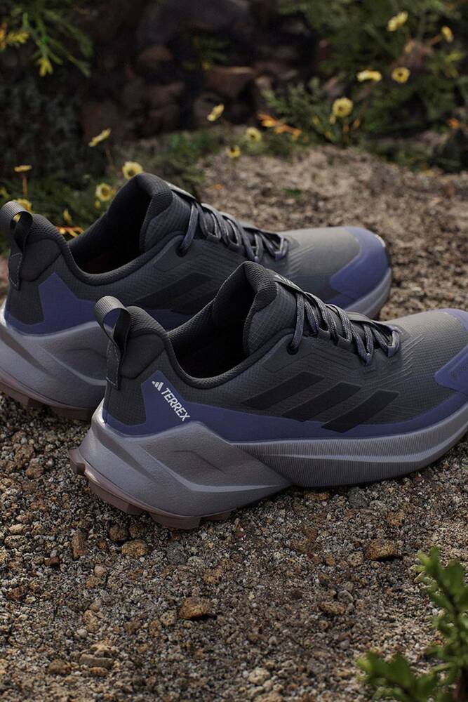 Kadın Terrex Trailmaker 2 Hiking Ayakkabı JQ9946 Gri 