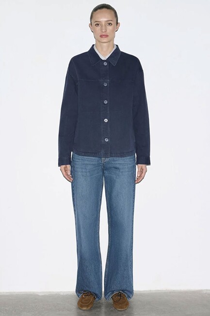 Kadın Uzun Kollu Cep Detaylı Gömlek 1211424-70487 Lacivert - Thumbnail