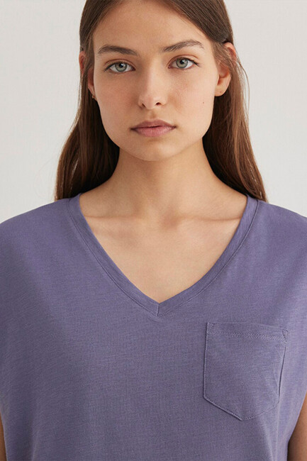 Kadın V Yaka Basic Tişört 1600961-70608 Mor - Thumbnail
