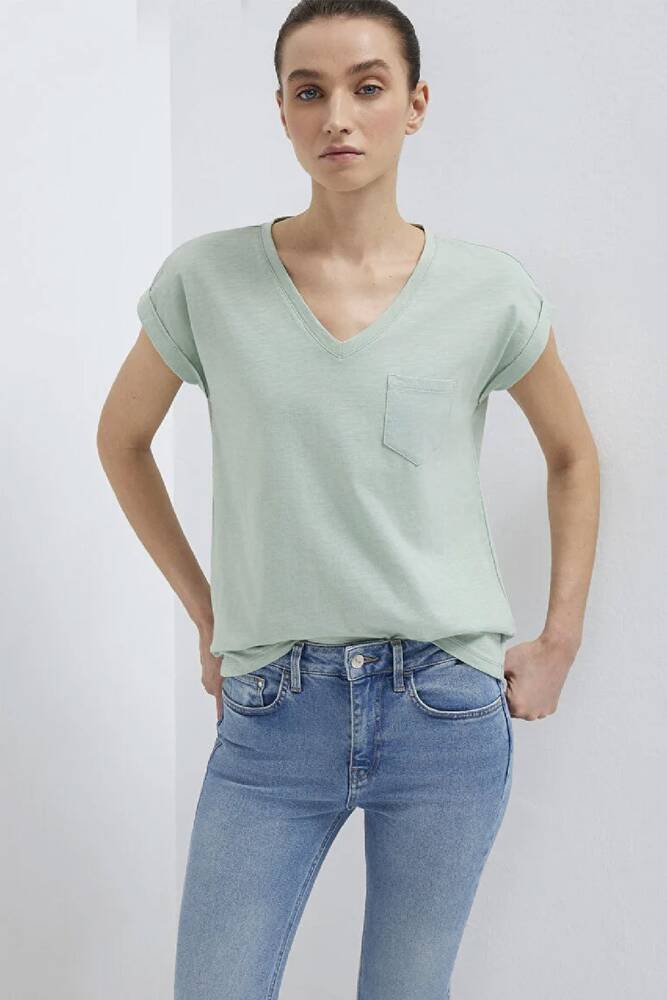 Kadın V Yaka Basic Tişört 1600961-71780 Yeşil 