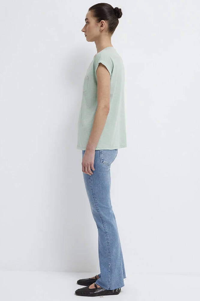 Kadın V Yaka Basic Tişört 1600961-71780 Yeşil 