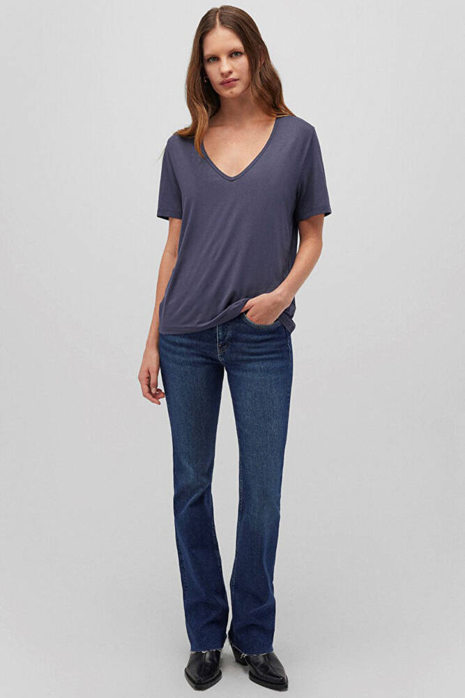 Kadın V Yaka Basic Tişört 1612381-87111 Lacivert 